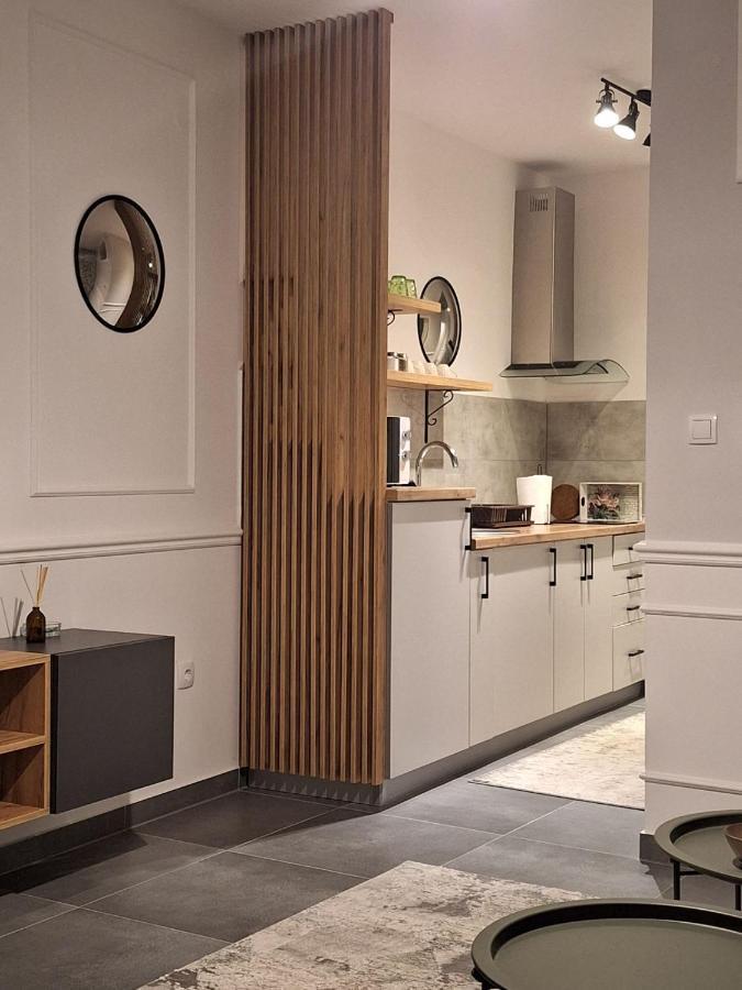 Azimut Apartment *